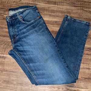 Levi jeans
